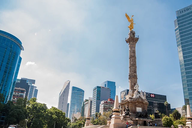 Angel statue in Mexico